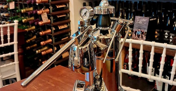 Italian Coffee Experience: Moka, Espresso and Tiramisu