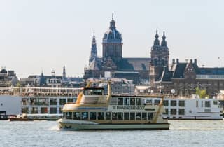 Amsterdam: Flusskreuzfahrt mit holländischen Pfannkuchen, die man essen kann