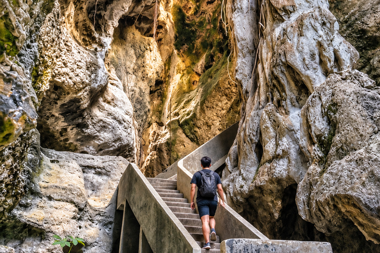 Labuan Bajo: 7-Stop Tour to Rangko Cave, Melo & Night Market