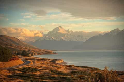 Queenstown: Mount Cook Small Group Scenic Day Tour - Image 3