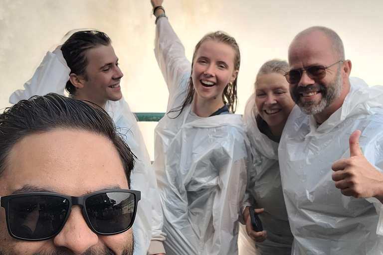 Iguazu Extreme Day: Sunrise, São João Trail & Macuco Safari