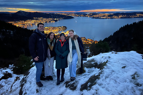 Bergen: Winter Night Adventure - Hike with Headlamp