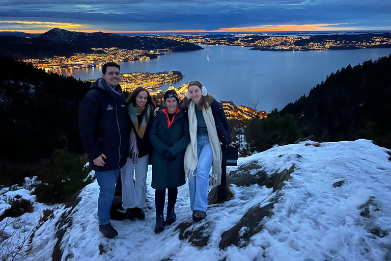 Bergen: Aventura nocturna de inverno - Caminhada com lanterna de cabeça