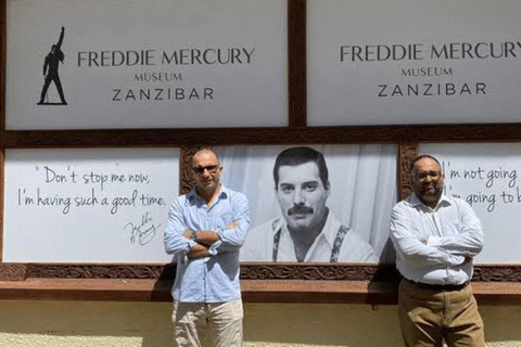 زنجبار: جولة في المدينة الحجرية وغابة جوزاني ومركز الفراشاتهذا الخيار، الاستقبال من فنادق المدينة