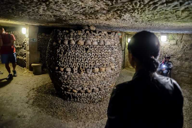 Paris: Catacombs Skip-the-Ticket-Line Ticket and Audio Guide