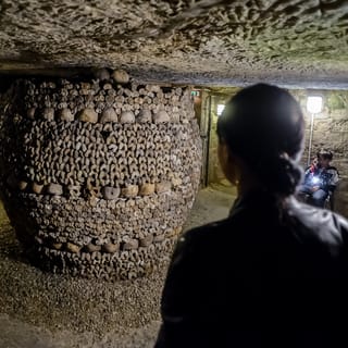 Paris: Catacombs Skip-the-Ticket-Line Ticket and Audio Guide