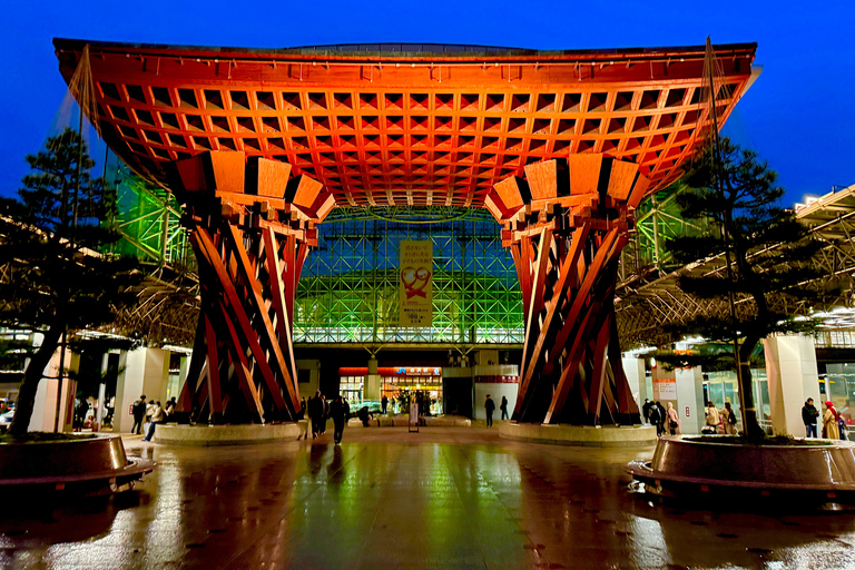 Kanazawa: Private 3-Hour Bar Hopping Tour with Local Guide Start from Kanazawa Station