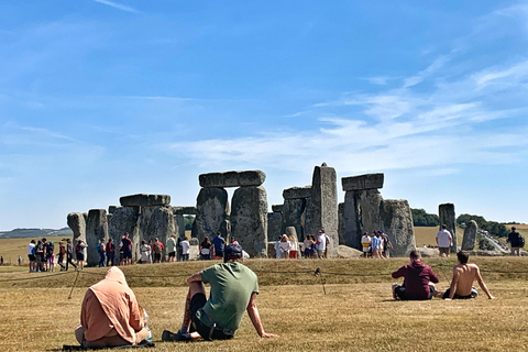 Z Cambridge: 1-dniowa wycieczka z przewodnikiem do Bath i Stonehenge