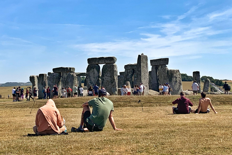 Vanuit Cambridge: Dagtrip met gids naar Bath &amp; Stonehenge