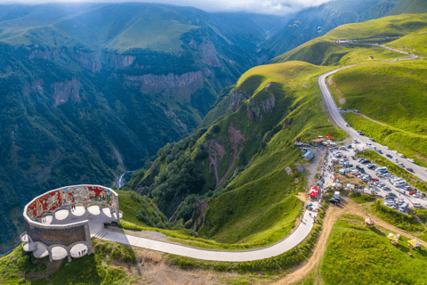 Tbilisi: Private Kazbegi Tour - Mineral Water & Travertines