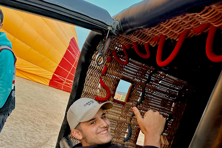 Marrakech: Balloon Flight, Berber Breakfast & Certificate