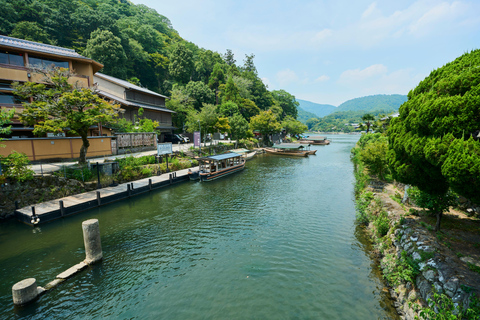 Kyoto: Arashiyama UNESCO Walking Tour with Admission