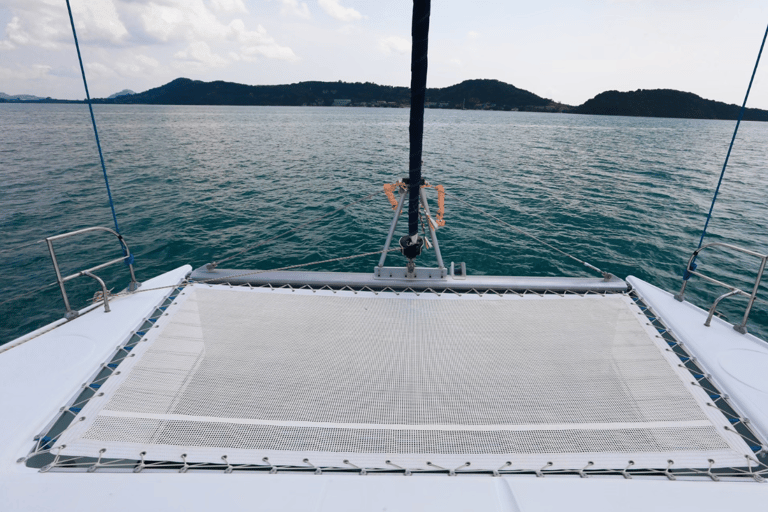 Tour in catamarano di Phuket a Coral Island e viaggio al tramonto