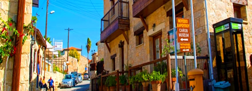 Traditions de Chypre : Pasteli, huile d'olive, vin et mythologie