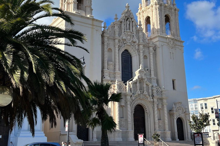 San Francisco: tour dei quartieri Mission e Castro in franceseSan Francisco : Tra i quartieri di Mission e Castro