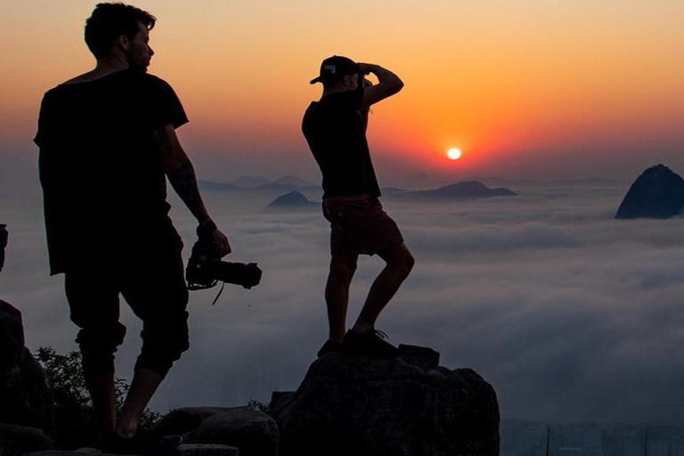 Rio de Janeiro: Sunrise at Mirante Dona Marta with Photos
