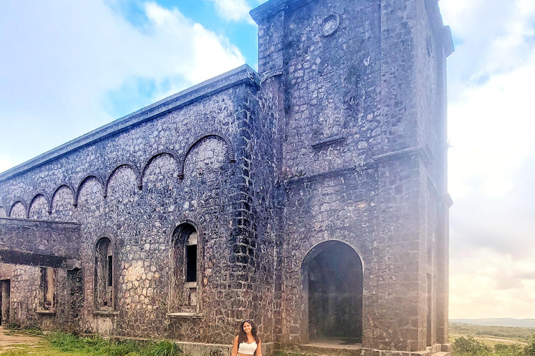 Kampot: Bokor Mountain Tour with locals Bokor Mountain Tour with an Experienced Guide