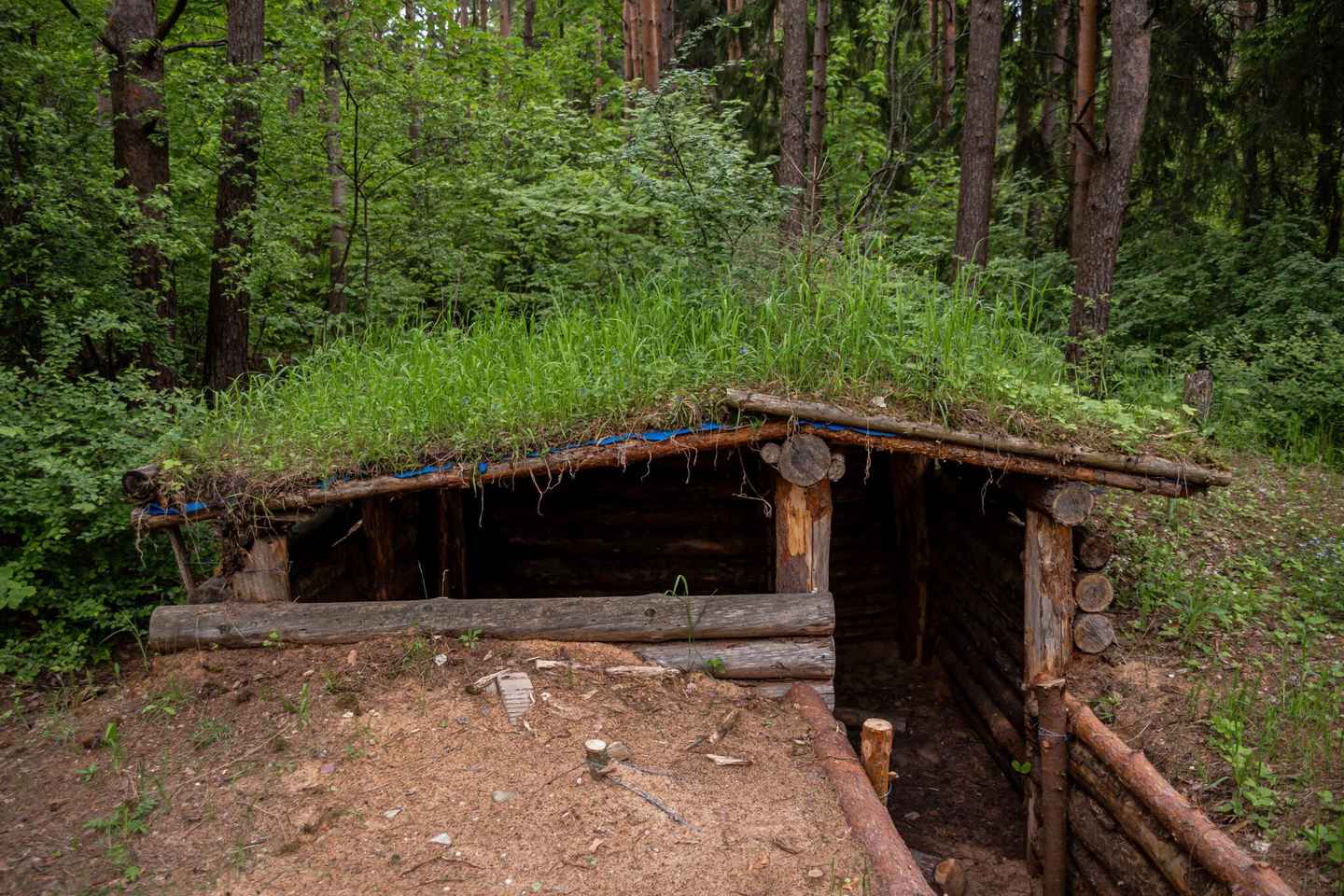 Riga: Nāves Sala Island of Death Tour with Boat Ride