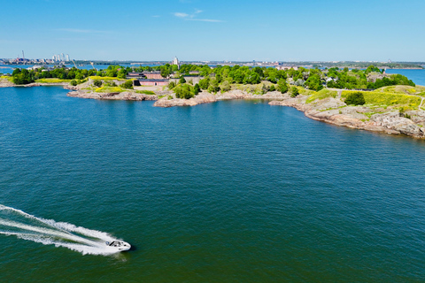 Helsinki: Private Boat Tour Midsummer 90min Cruise