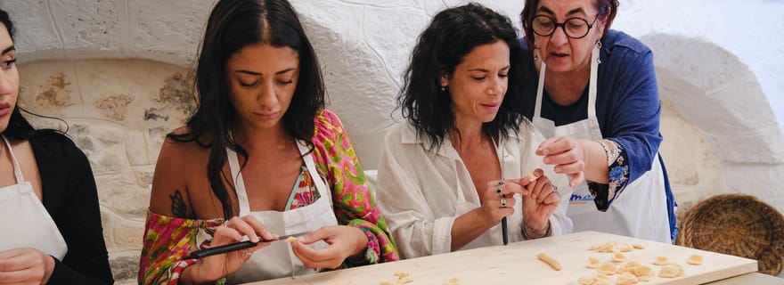 Depuis Bari : visite de Polignano et cours de cuisine des Pouilles