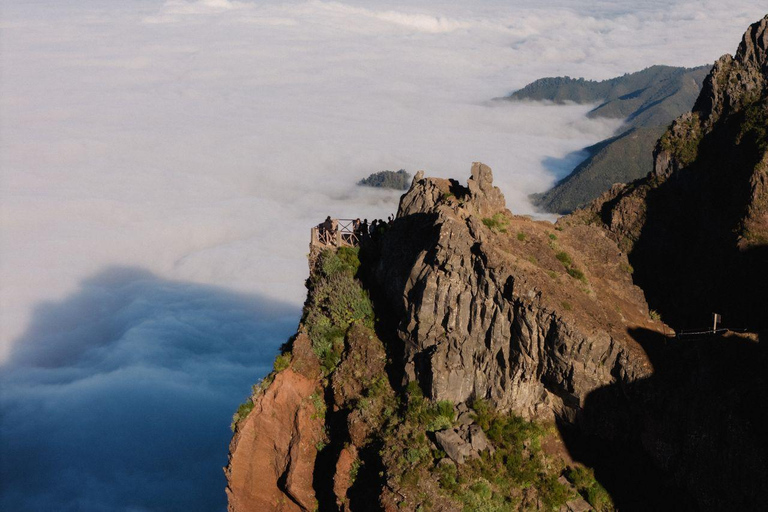 Sunset experience Pico do Arieiro Madeira with a Local Guide
