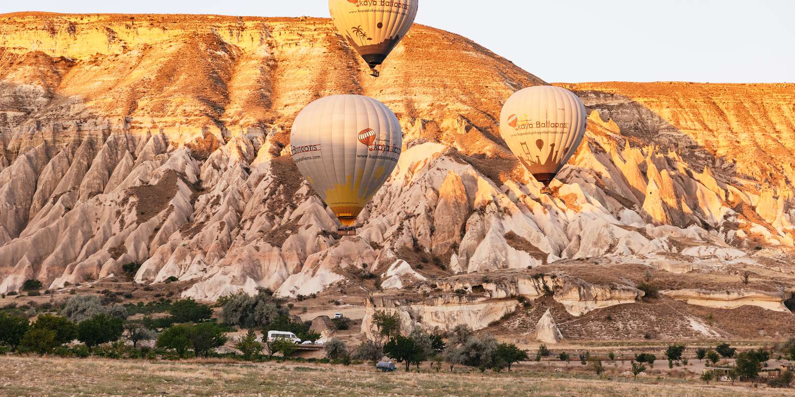 Cappadocia: Hot Air Balloon Trip in Goreme with Breakfast