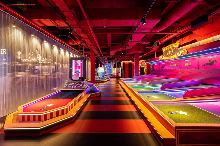 Manchester: Putters Urban Playground Entry Ticket Manchester: Entry Ticket for 9-Hole Crazy Golf