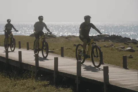 Viana do Castelo: e-mountain bike rental for adventures in nature and culture