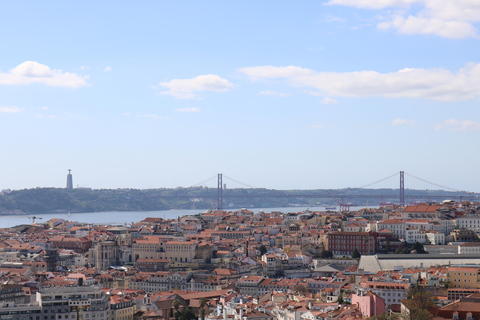 Lisbon: Private Old Town Tuk Tuk Tour | OLD is GOLD 2h Exclusive Private Tour (Multilingual)