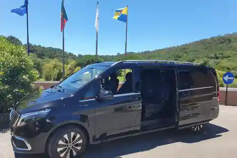 Trasferimento privato: Aeroporto di Lisbona da/per Cascais/Estoril