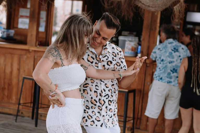 Puerto Viejo: Salsa-Tanzkurs am Strand
