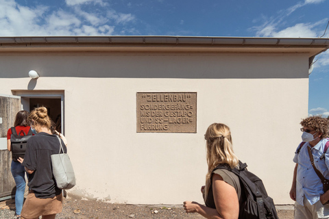 Berlijn: wandeltour Monument Sachsenhausen, kleine groepGroepstour in het Engels