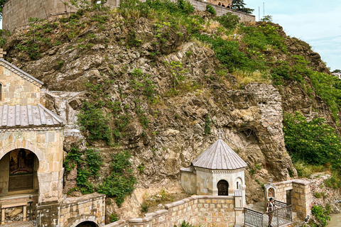 Tbilisi: 5-Day Private Guided Tour with Wine Tasting