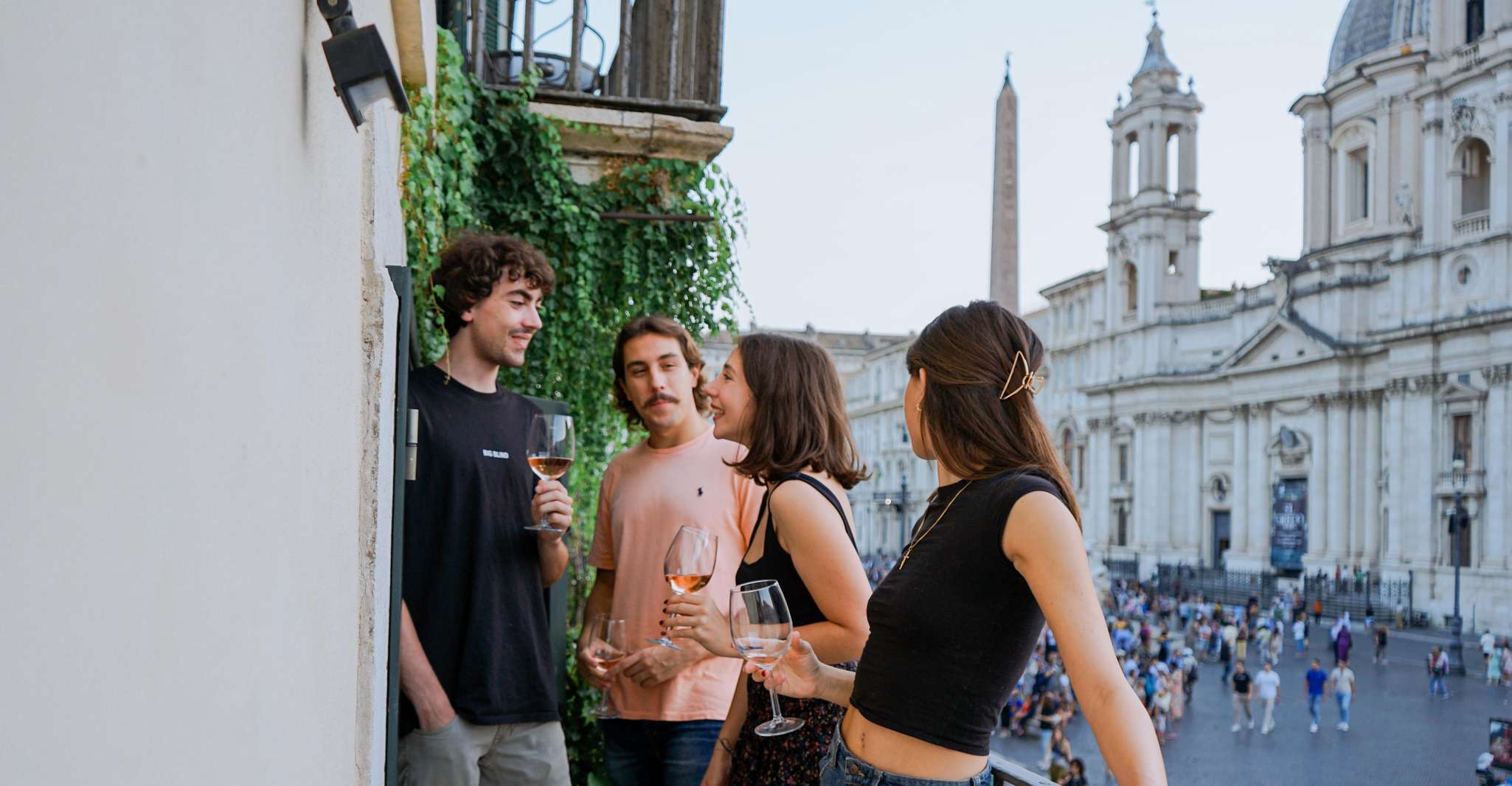 Piazza Navona Balcony, Roman Wine and Delights tasting - Hizvo