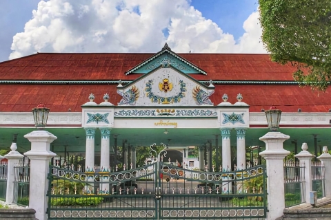 Zamek wodny Taman sari, pałac sułtana i degustacja lokalnych potraw