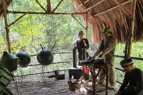 VISITE D&#039;UNE JOUNÉE DE LA FORÊT DE MANGROVE DE CAN GIO - L&#039;ÎLE AUX SINGES