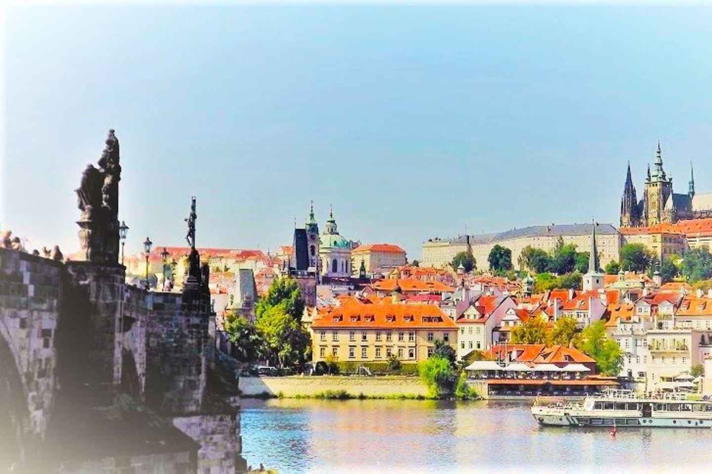 Prague Grand 2,5 hour + 2 hour exterior walking tour