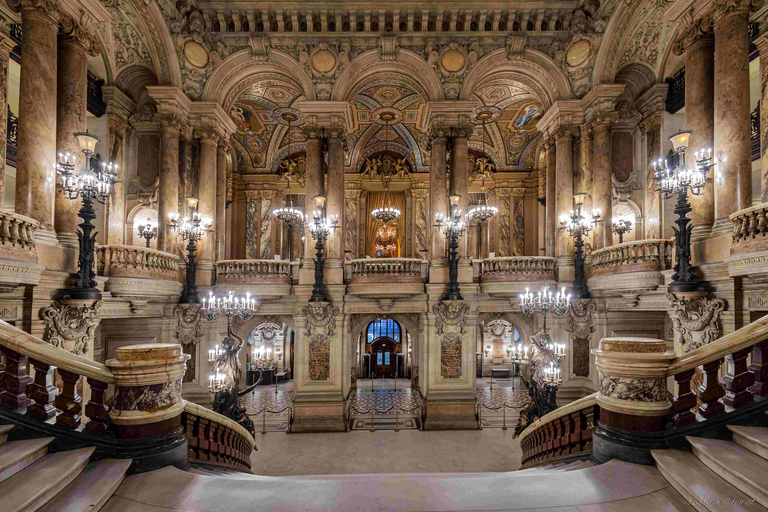 Paris: Palais Garnier Opera House Guided Tour by Manatour Flash Guided Tour of the Opéra Garnier - French