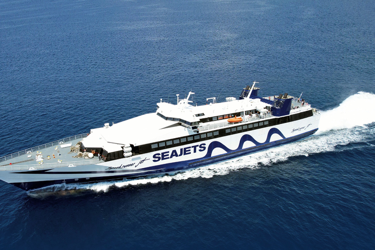 Mykonos: Ferry Journey Between Mykonos and Naxos Naxos → Mykonos (One Way)