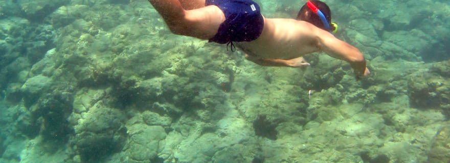 Polis : visite en bateau du lagon bleu avec bus depuis Paphos