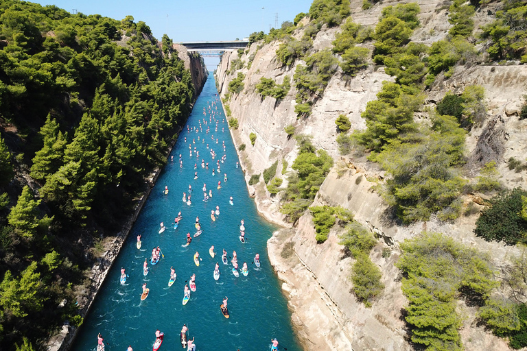 Desde Atenas: Excursión de un día a la Antigua Corinto con Canal y Guía de RV