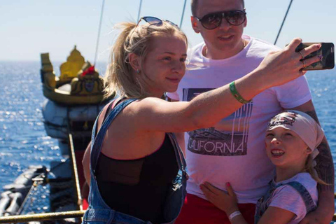 Z Side: Wycieczka łodzią po Alanyi: wybierz wycieczkę dzienną lub o zachodzie słońcaWycieczka jednodniowa z odbiorem z hotelu i powrotem