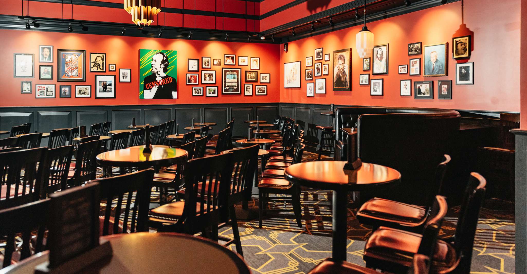 Las Vegas Strip, Brad Garrett's Comedy Club im MGM Grand - Hizvo