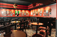 Las Vegas Strip, club de comedia de Brad Garrett en MGM Grand - Hizvo