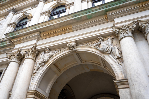 Hamburg: Historic WW2 Walking Tour & Panorama in Small Group