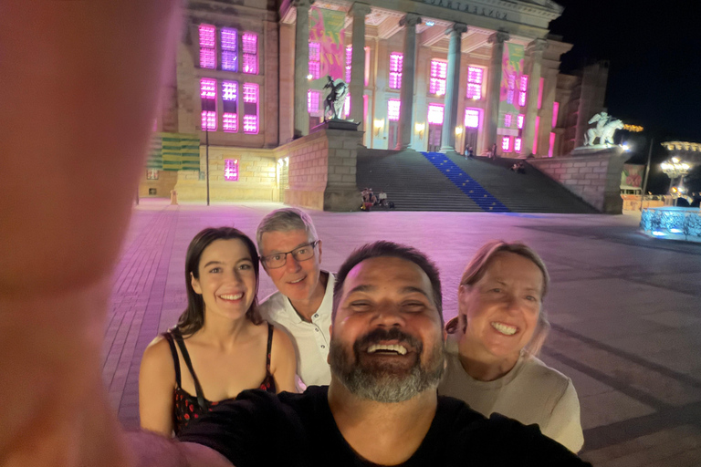 Berlin Night Walking Tour - Iconic Illuminated Landmarks Private Berlin Sunset Walking Tour - Iconic Landmarks