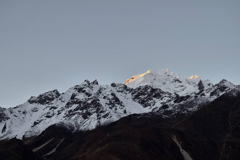 Kathmandu: 8-tägiger Langtang Valley Trek mit Transfers