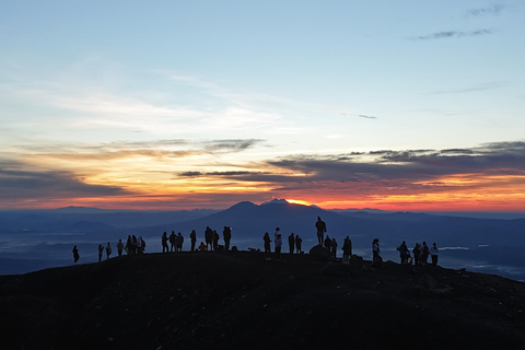 El Salvador: Sonnenaufgang am Santa Ana &amp; Wanderung am Vulkan IzalcoEl Salvador: Sonnenaufgang am Santa Ana und Wanderung am Vulkan Izalco