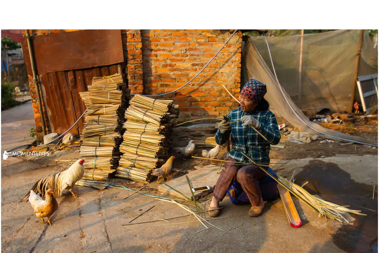 Hanoi: Kite Village or Hat & Incense Village in _SMALL GROUP Private SOLO: Stunning Incense Village & Conical Hat Village