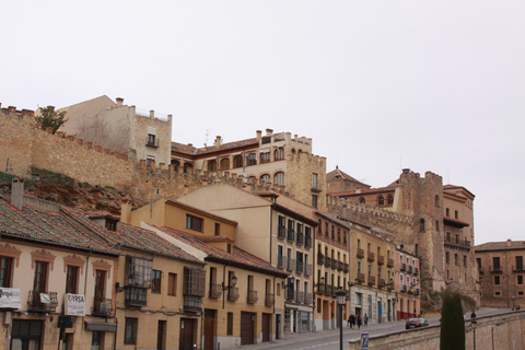 Tour particular por Toledo e Segóvia - Serviço de busca no hotel em Madri